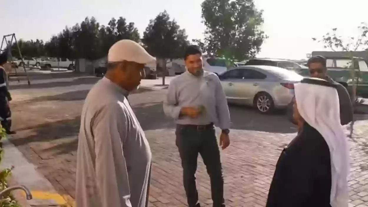 عائلة العلي تتوارث ورشة السيارات من 40 عام..